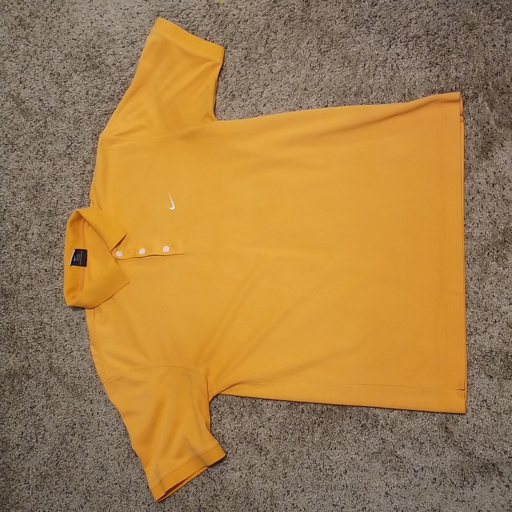 Nike DriFit Polo. Large. Good Condition.